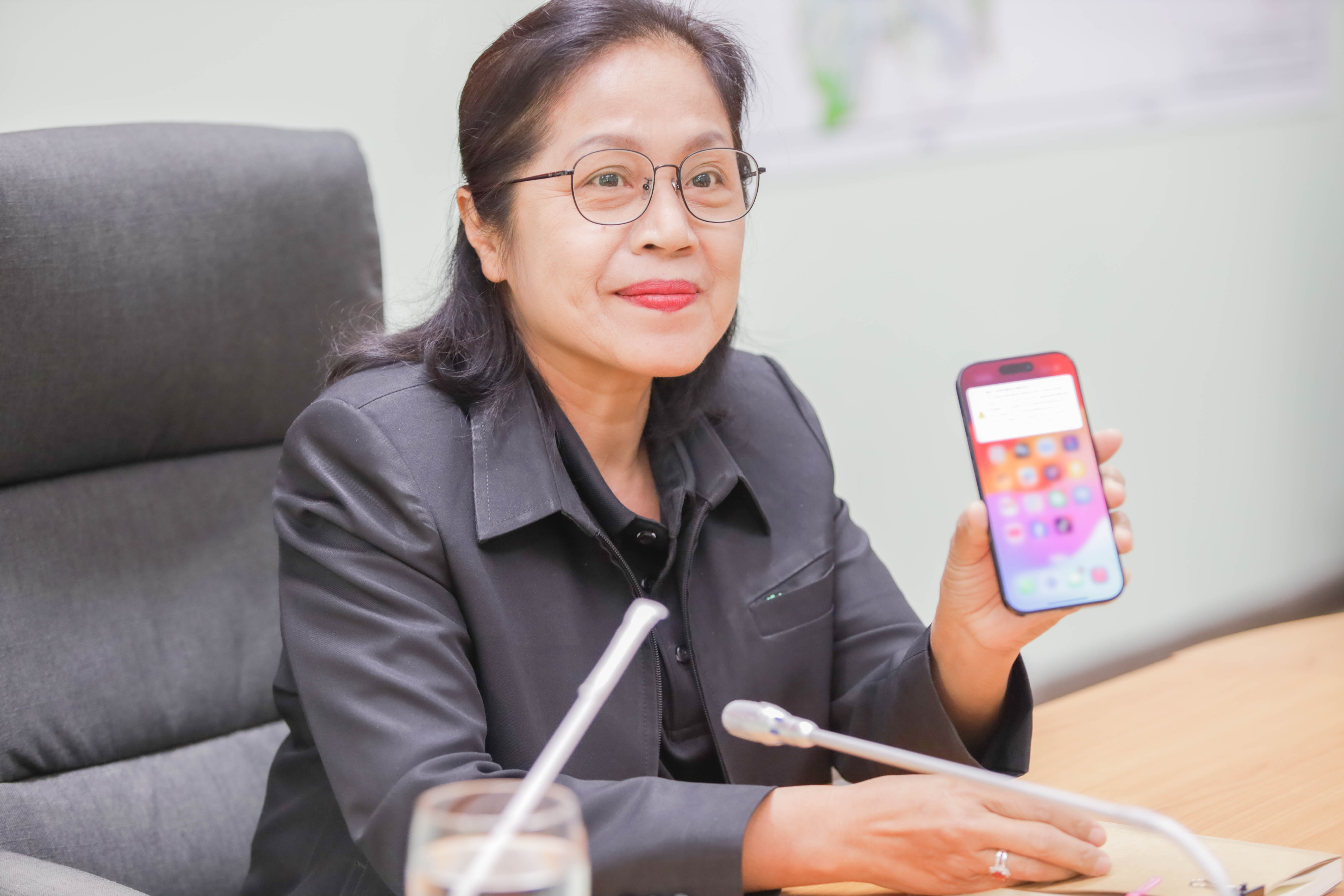 จังหวัดสระแก้วโดยนางพัชรี ศาลาศิลป์ รองผู้ว่าราชการจังหวัดสระแก้วร่วมทดสอบระบบแจ้งเตือนภัยผ่านโทรศัพท์มือถือ (Cell Broadcast) ระดับประเทศ 