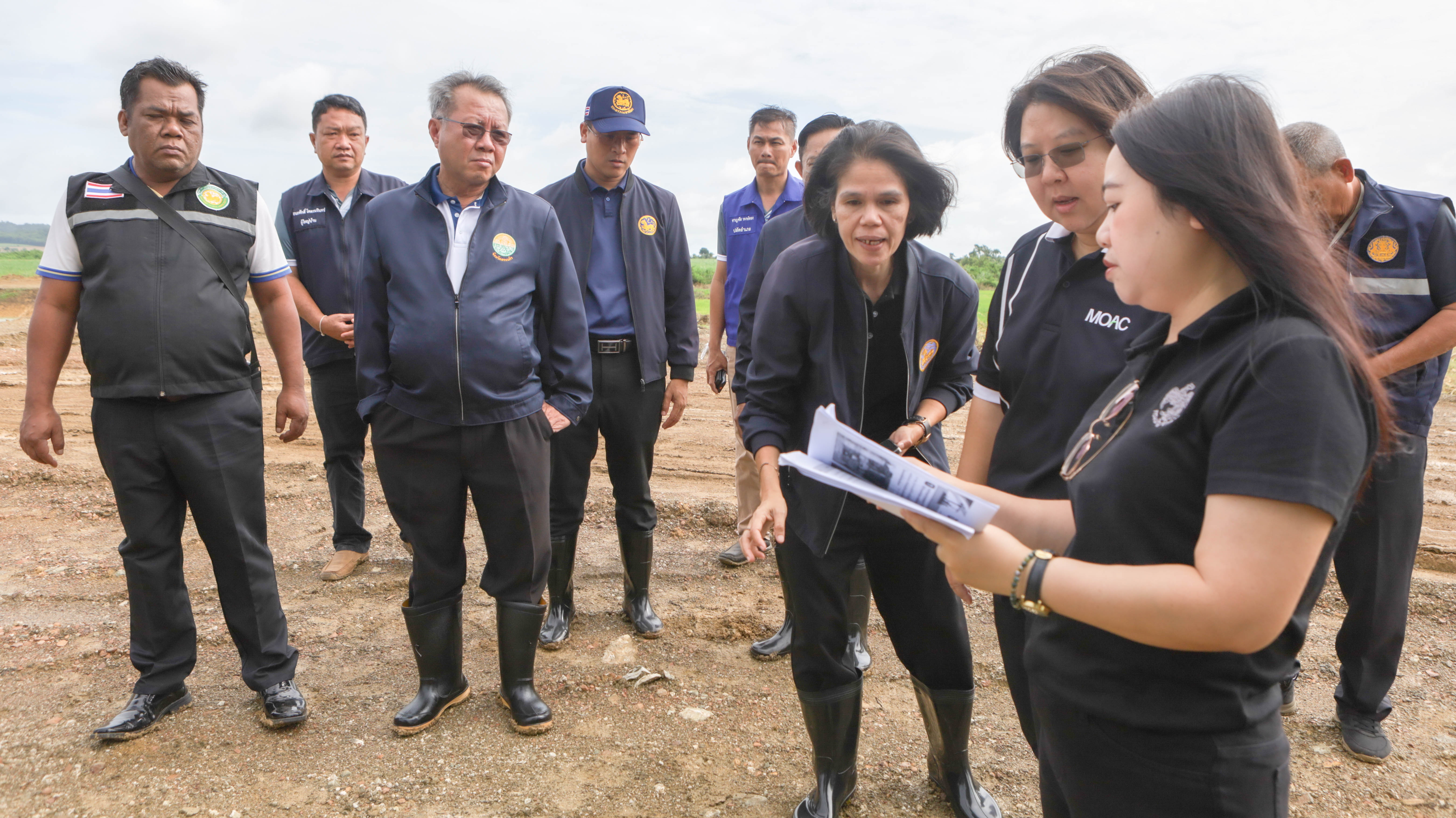 รองผู้ว่าฯ สระแก้ว นำคณะลงพื้นที่ติดตามผลการดำเนินโครงการพัฒนาแหล่งน้ำและการกระจายน้ำทางการเกษตร ปีงบประมาณ 2569