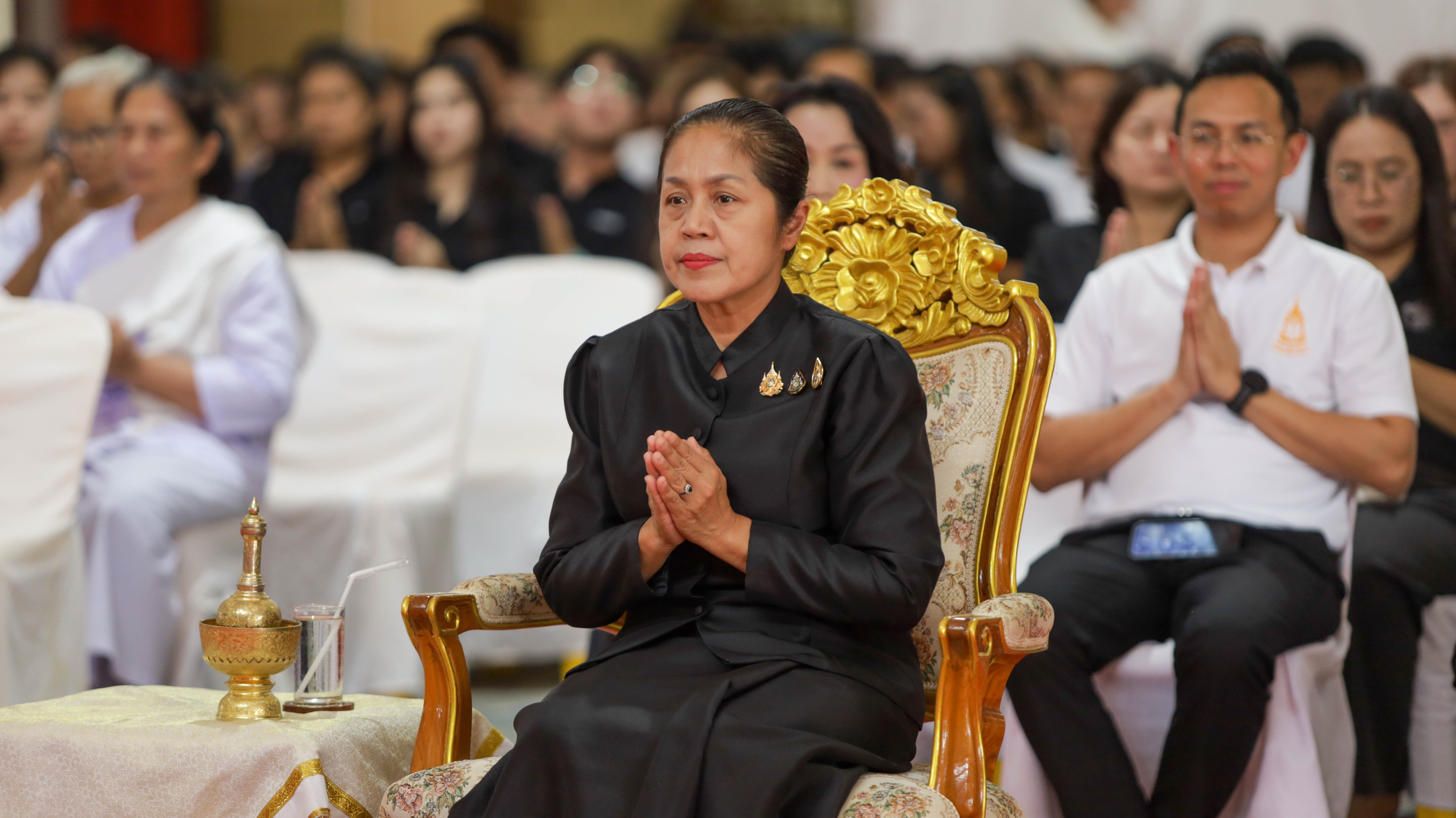 จังหวัดสระแก้วจัดพิธีสวดพระพุทธมนต์และเจริญจิตตภาวนา ถวายพระราชกุศลแด่สมเด็จพระนางเจ้าสิริกิติ์ พระบรมราชินีนาถ พระบรมราชชนนีพันปีหลวงและอุทิศถวายแด่สมเด็จพระเจ้าลูกเธอ เจ้าฟ้าพัชรกิติยาภานเรนทิราเทพยวดี กรมลวงราชสาริณีสิริพัชร มหาวัชรราชธิดา